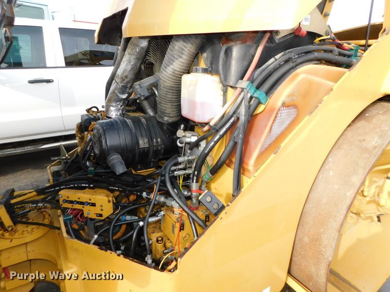 image for item DJ5912 2007 Caterpillar CB-534D XW  double drum roller