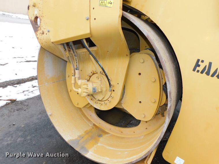 image for item DJ5912 2007 Caterpillar CB-534D XW  double drum roller