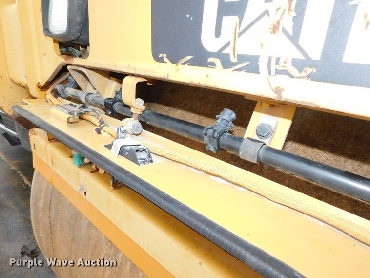 image for item DJ5912 2007 Caterpillar CB-534D XW  double drum roller