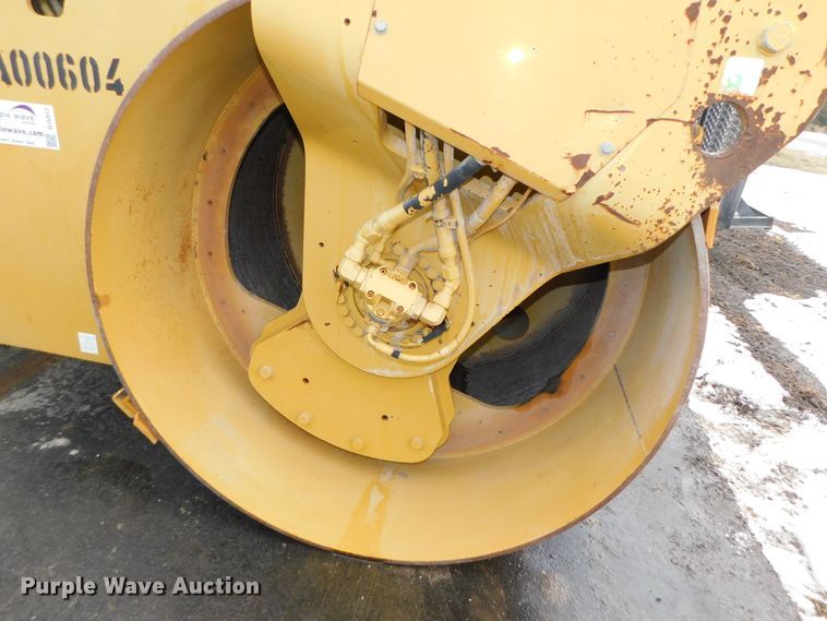 image for item DJ5912 2007 Caterpillar CB-534D XW  double drum roller