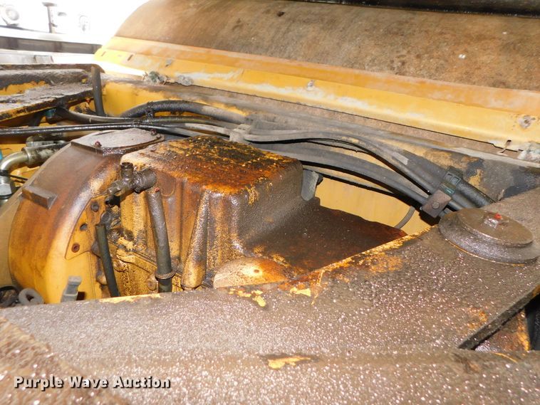 image for item DJ5912 2007 Caterpillar CB-534D XW  double drum roller