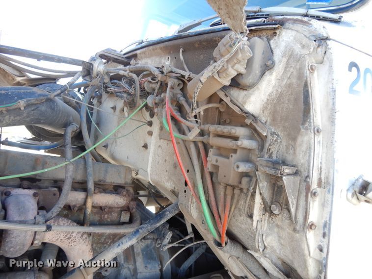 image for item DL2607 1992 Ford L8000  dump truck