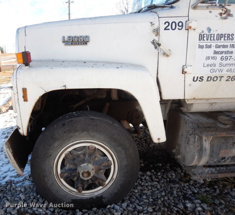 image for item DL2607 1992 Ford L8000  dump truck