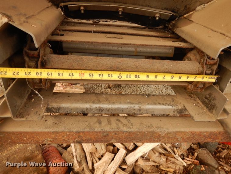 image for item DL2608 Monroe  spreader