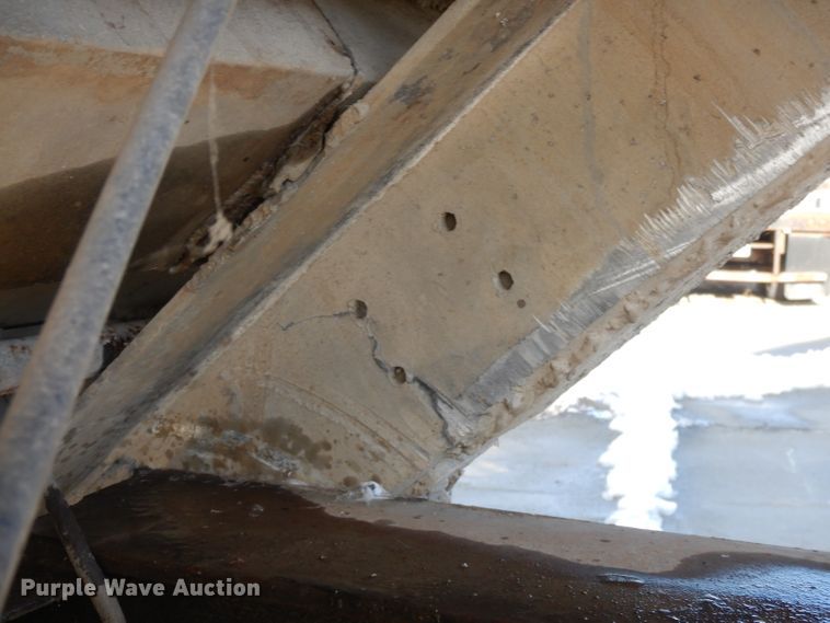 image for item DL2609 1986 Schien  end dump trailer