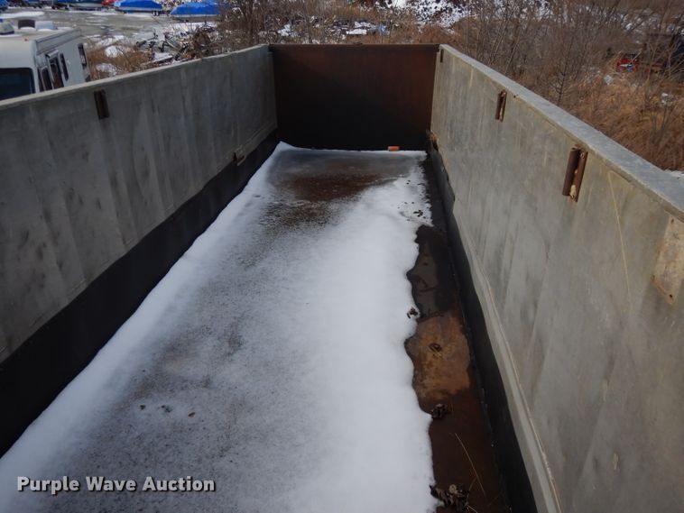 image for item DL2609 1986 Schien  end dump trailer