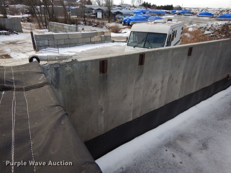 image for item DL2609 1986 Schien  end dump trailer