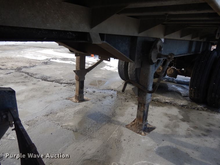 image for item DL2609 1986 Schien  end dump trailer