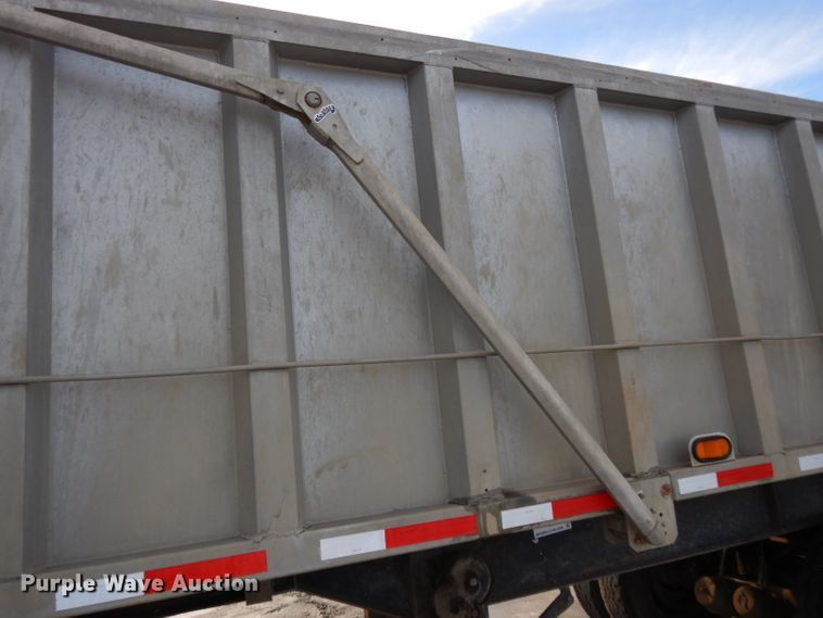 image for item DL2609 1986 Schien  end dump trailer
