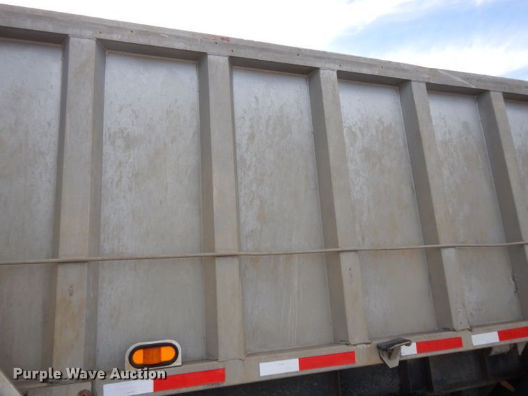 image for item DL2609 1986 Schien  end dump trailer