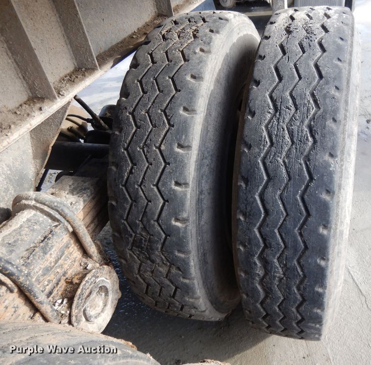 image for item DL2609 1986 Schien  end dump trailer