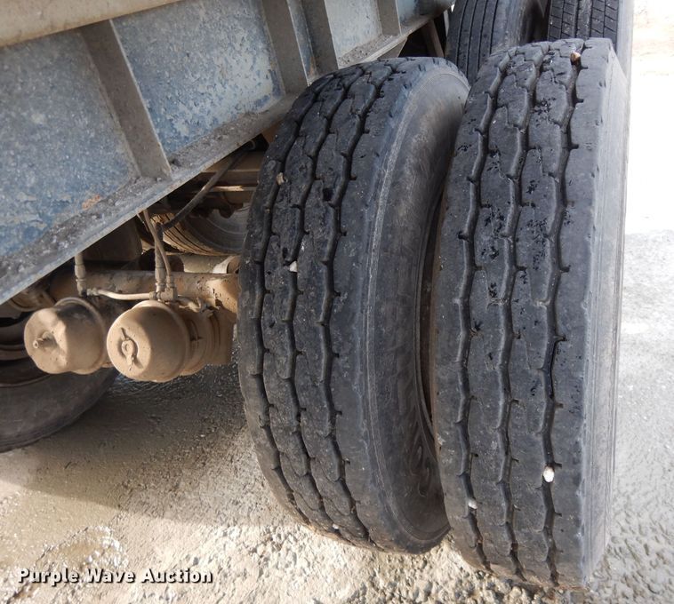 image for item DL2609 1986 Schien  end dump trailer