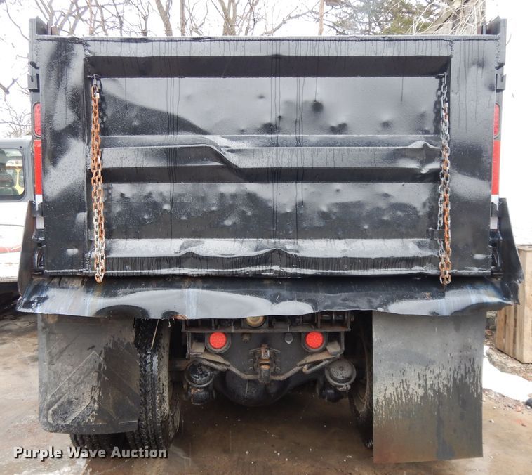 image for item DL2612 1982 Ford LT9000  dump truck