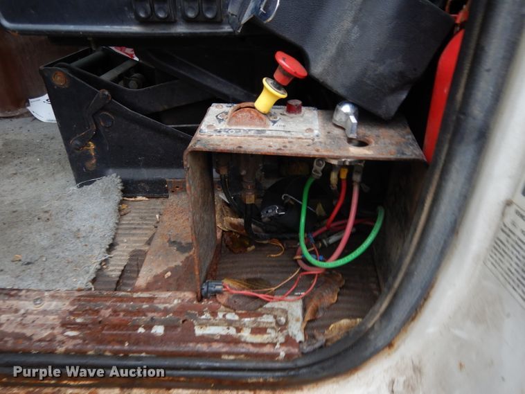 image for item DL2612 1982 Ford LT9000  dump truck