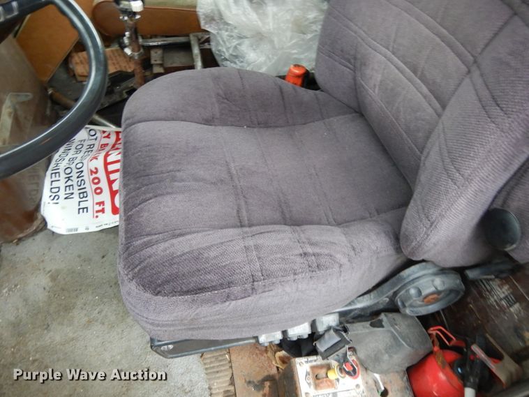 image for item DL2612 1982 Ford LT9000  dump truck