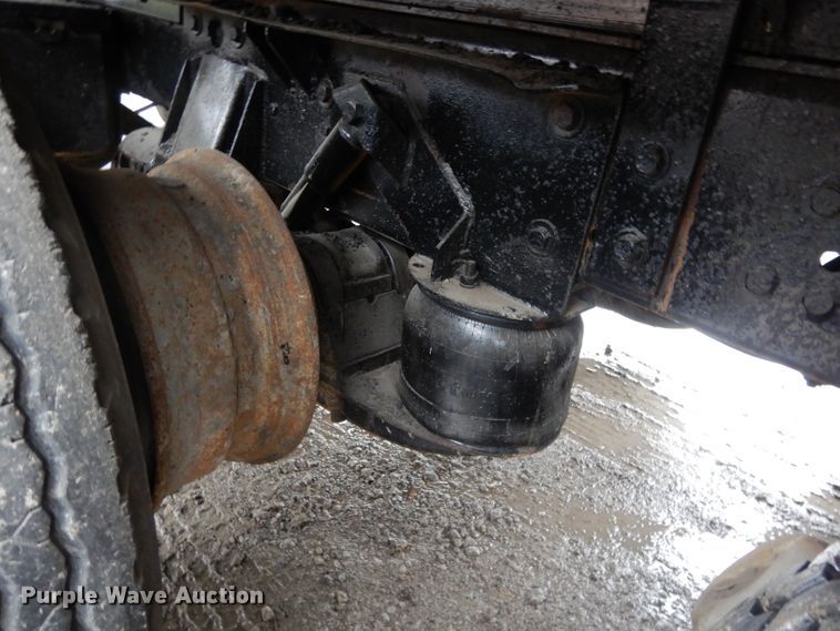 image for item DL2612 1982 Ford LT9000  dump truck