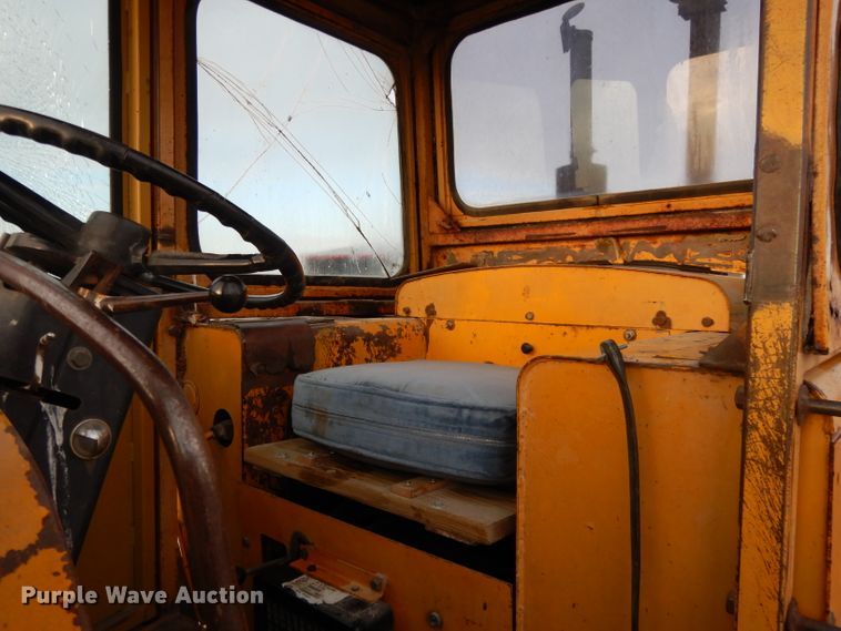 image for item DL2616 1968 John Deere 544  wheel loader