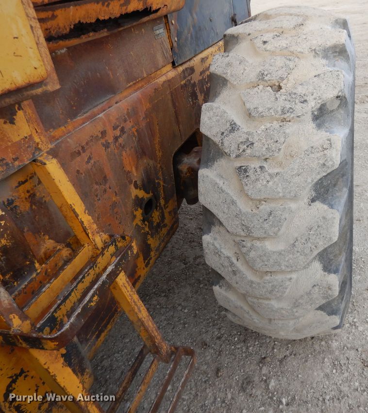 image for item DL2616 1968 John Deere 544  wheel loader