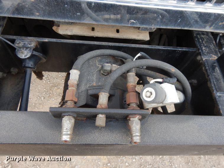 image for item DL2636 2005 International 7300  dump truck