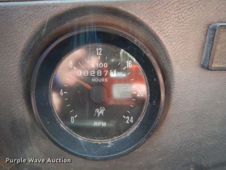 image for item DL2637 1995 Mack DM600  roll-off container truck