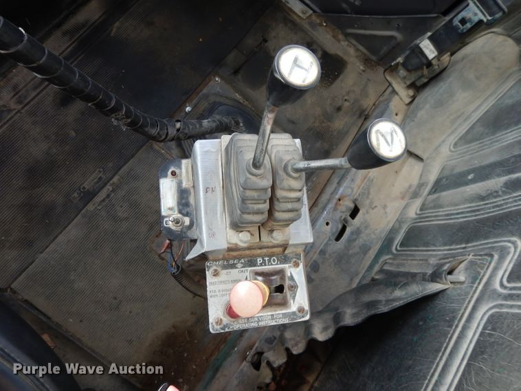 image for item DL2637 1995 Mack DM600  roll-off container truck