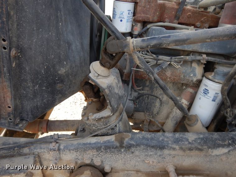 image for item DL2637 1995 Mack DM600  roll-off container truck