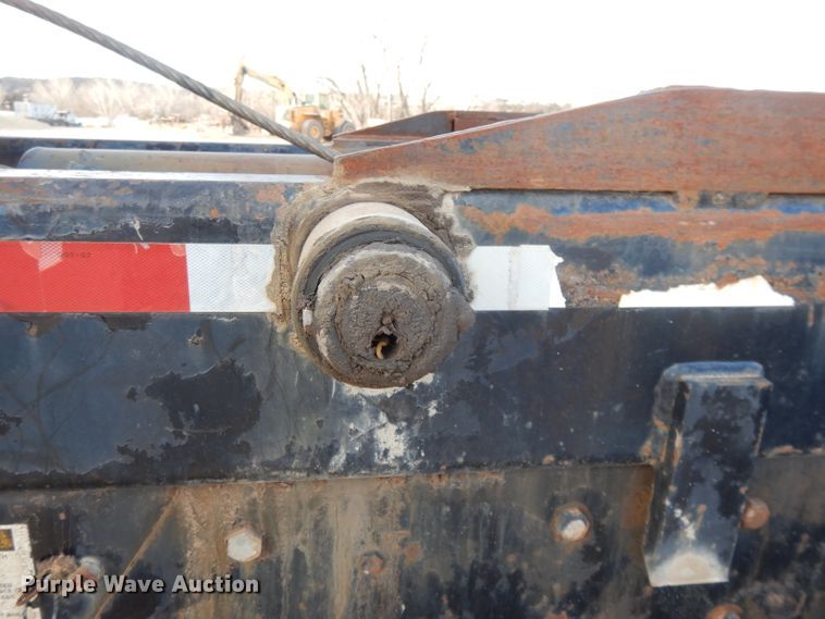 image for item DL2637 1995 Mack DM600  roll-off container truck