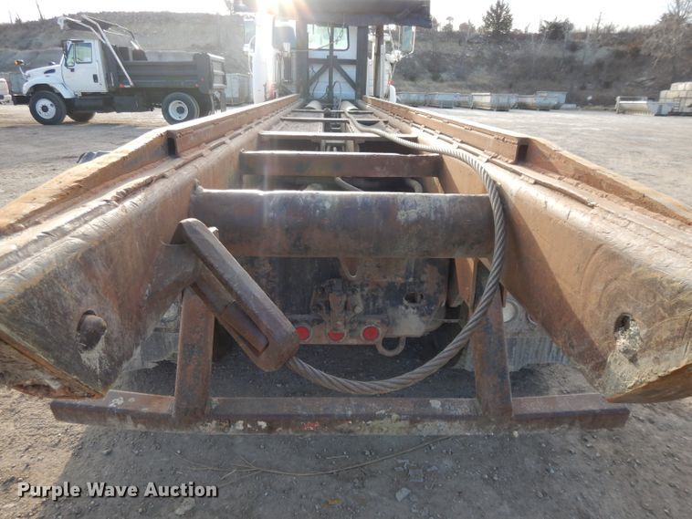 image for item DL2637 1995 Mack DM600  roll-off container truck