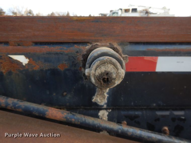 image for item DL2637 1995 Mack DM600  roll-off container truck