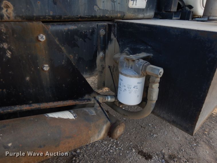 image for item DL2637 1995 Mack DM600  roll-off container truck