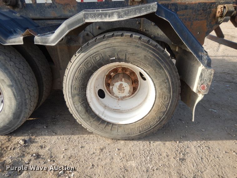 image for item DL2637 1995 Mack DM600  roll-off container truck