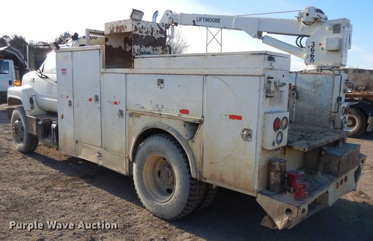 image for item DL2638 1997 Chevrolet C7500  utility / service truck