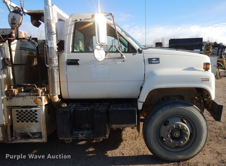 image for item DL2638 1997 Chevrolet C7500  utility / service truck