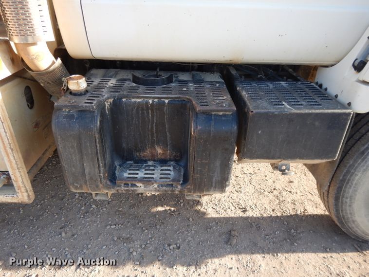 image for item DL2638 1997 Chevrolet C7500  utility / service truck