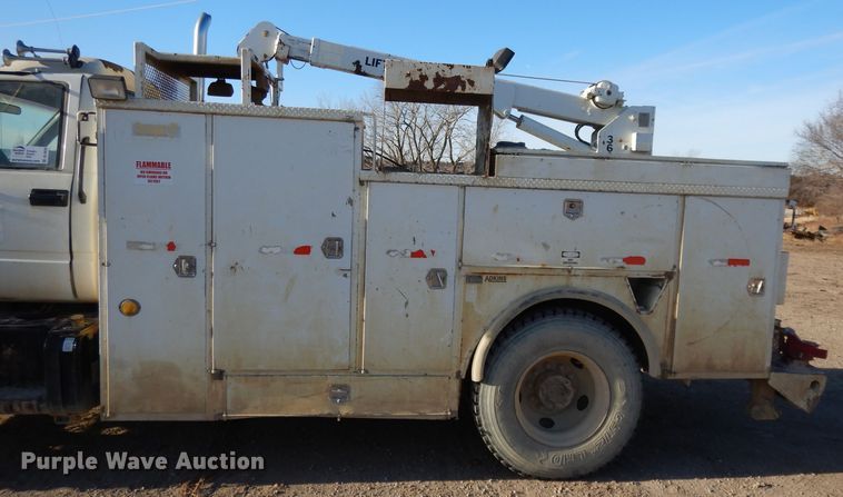 image for item DL2638 1997 Chevrolet C7500  utility / service truck
