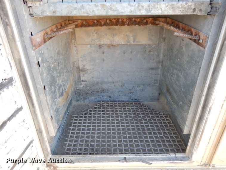 image for item DL2638 1997 Chevrolet C7500  utility / service truck