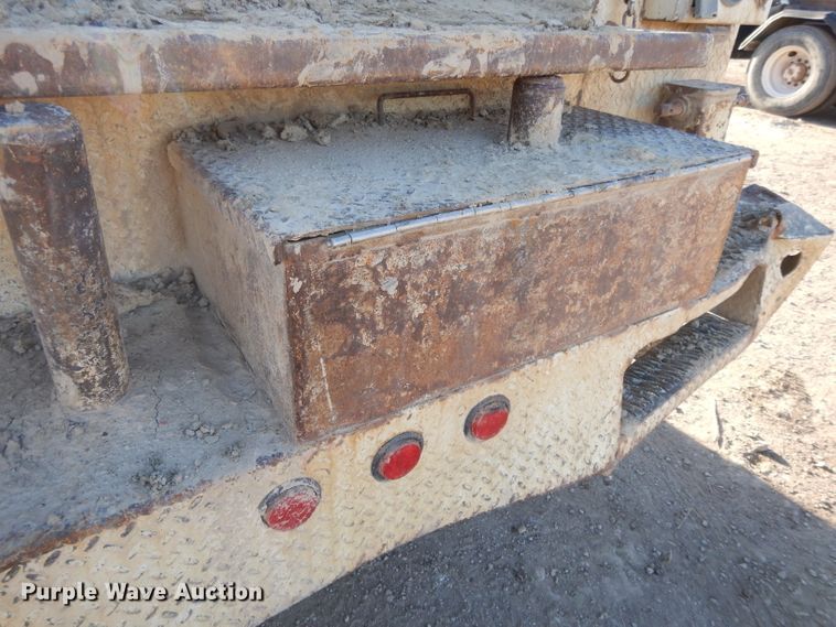 image for item DL2638 1997 Chevrolet C7500  utility / service truck