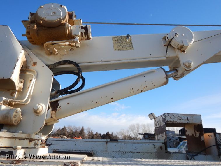 image for item DL2638 1997 Chevrolet C7500  utility / service truck