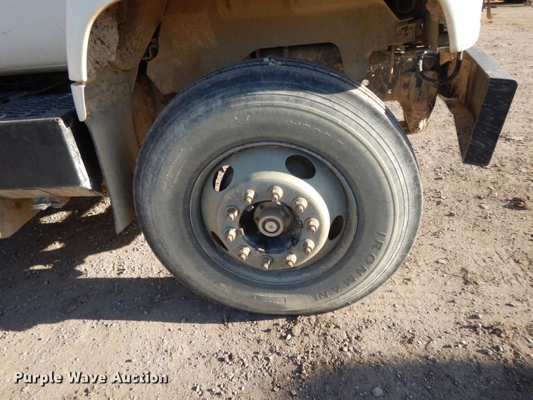 image for item DL2638 1997 Chevrolet C7500  utility / service truck