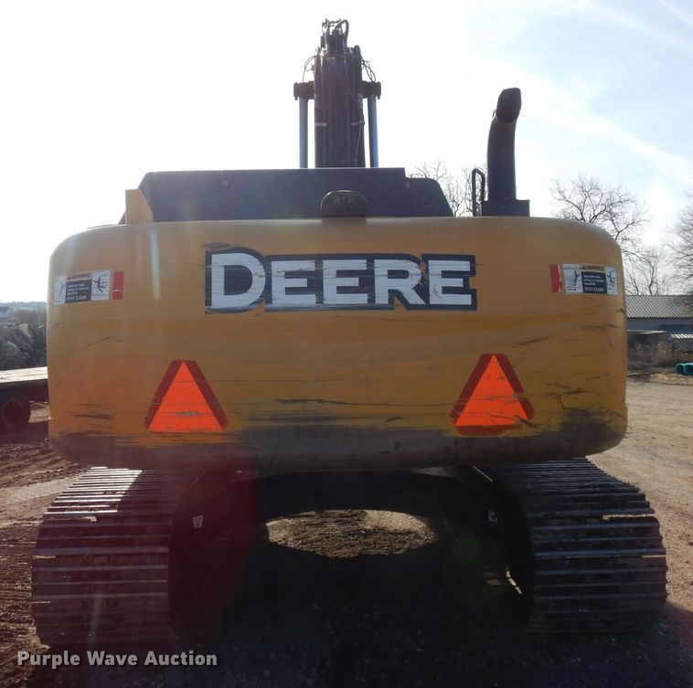 image for item DL2641 2013 John Deere 250G LC  excavator