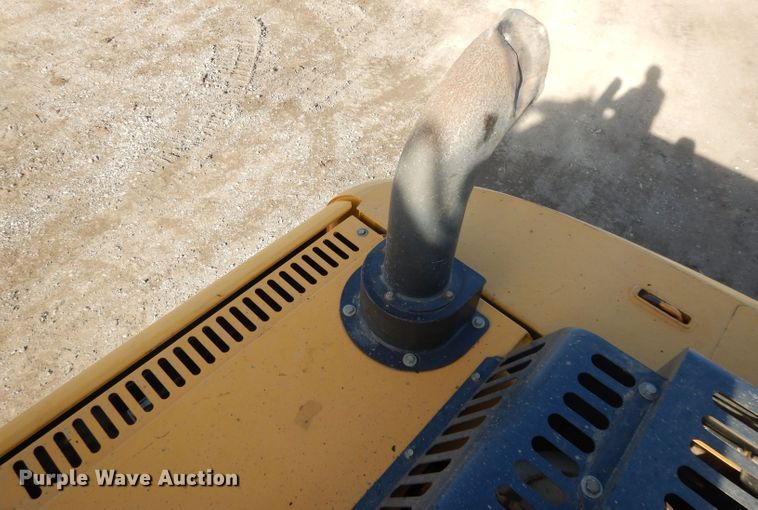 image for item DL2641 2013 John Deere 250G LC  excavator