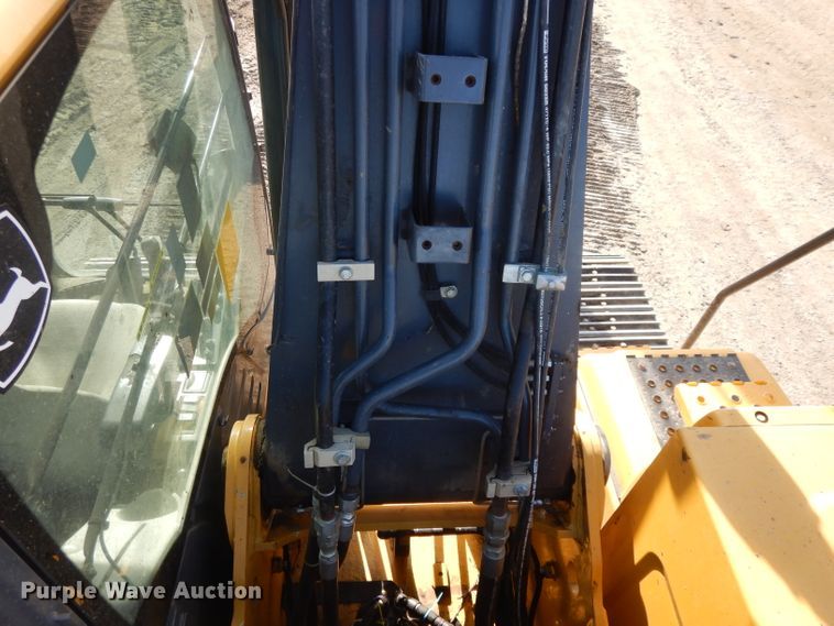 image for item DL2641 2013 John Deere 250G LC  excavator