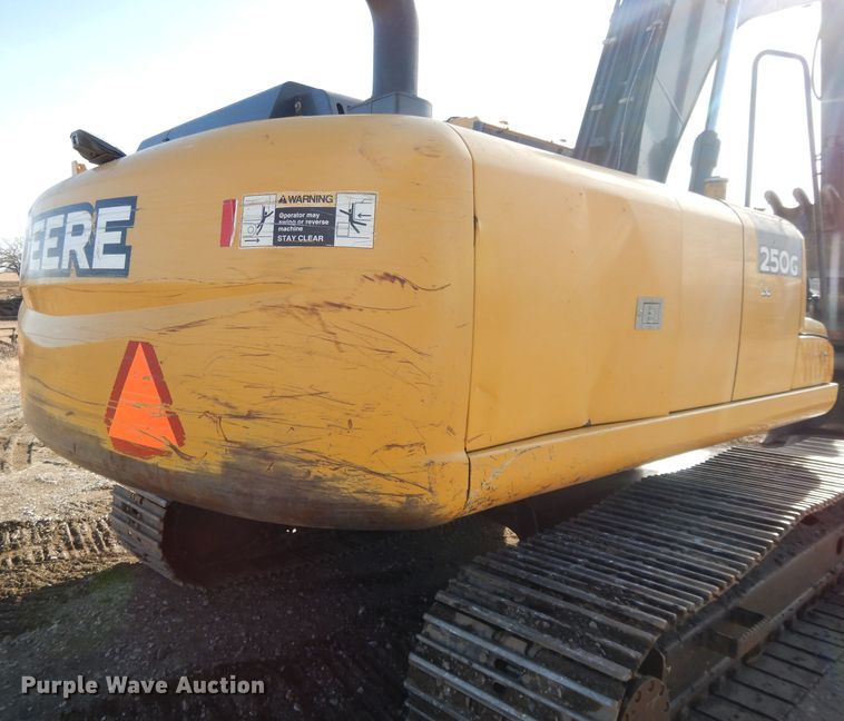 image for item DL2641 2013 John Deere 250G LC  excavator