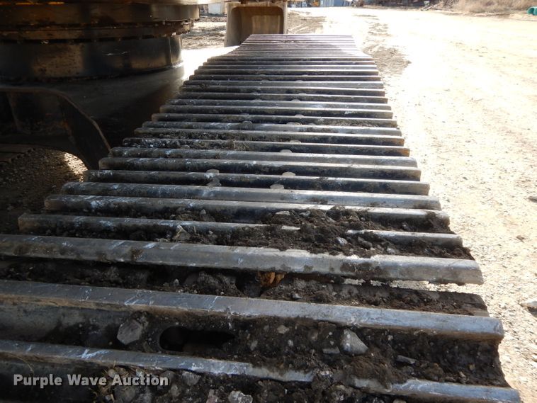 image for item DL2641 2013 John Deere 250G LC  excavator