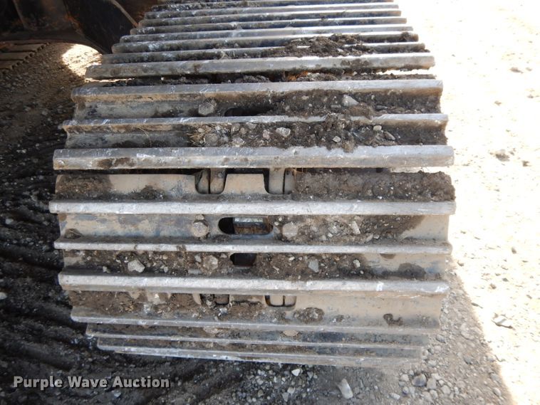 image for item DL2641 2013 John Deere 250G LC  excavator