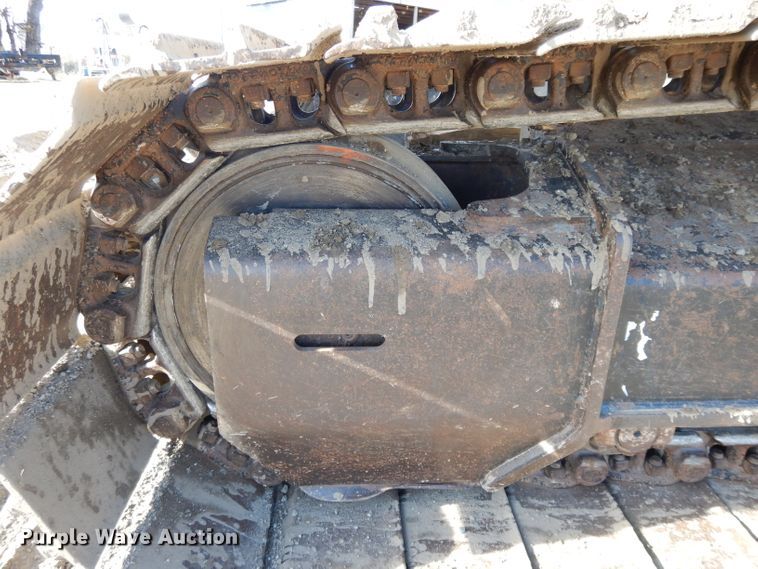 image for item DL2641 2013 John Deere 250G LC  excavator