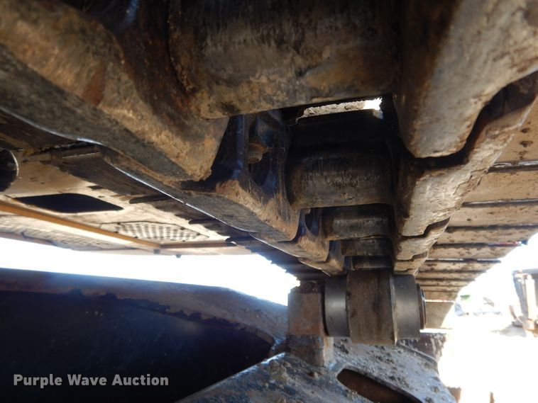 image for item DL2641 2013 John Deere 250G LC  excavator