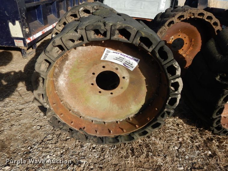 image for item DL2642 (4) solid skid steer tires