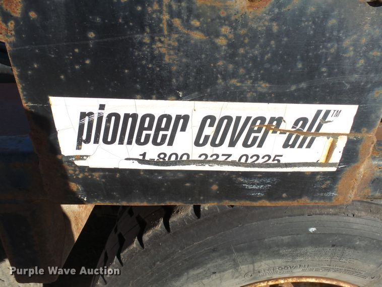 image for item EF9666 2006 International 7400  rolloff container truck