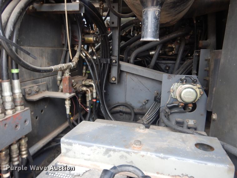 image for item FA9459 Link Belt 3400 Quantum  long reach excavator